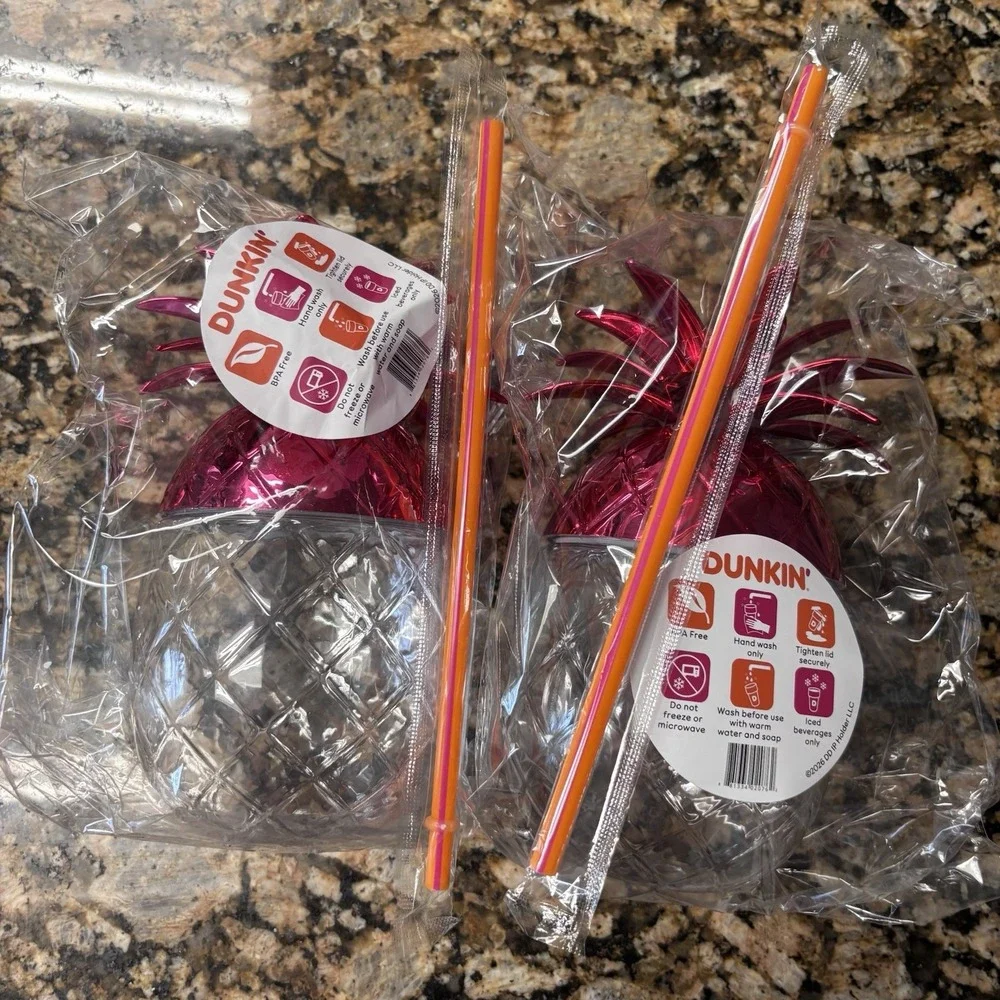 Dunkin 2026 PINEAPPLE CUP W Straw  New Release Pack Of 2 Cups In Hand